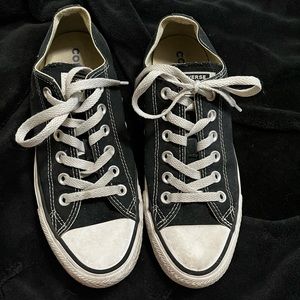 ✨Women’s Converse✨